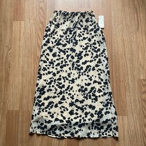 🌟Cheetah Midi Skirt​